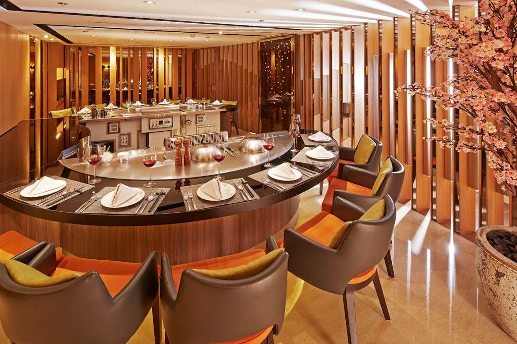 Windsor Hotel Taichung Restaurant photo The restaurant